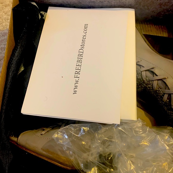 Freebird by Steven Shoes - Freebird New in Box! Eagle Grey Multi!